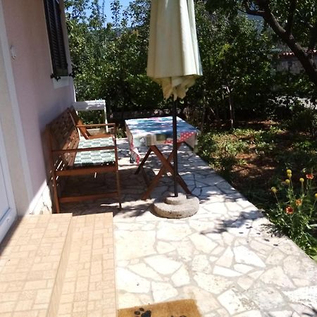 Apartments Vitkovic Cres Εξωτερικό φωτογραφία