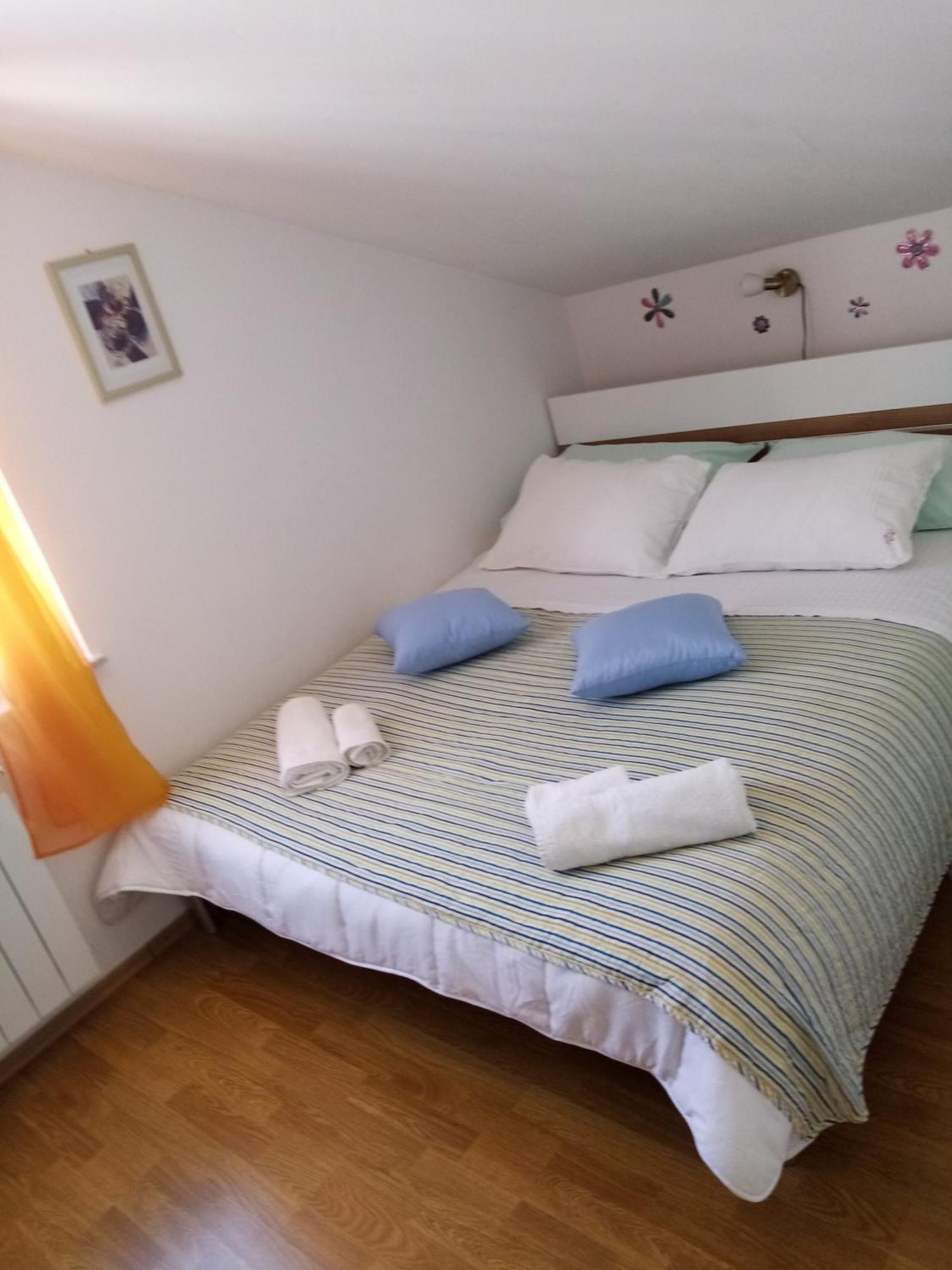 Apartments Vitkovic Cres Εξωτερικό φωτογραφία