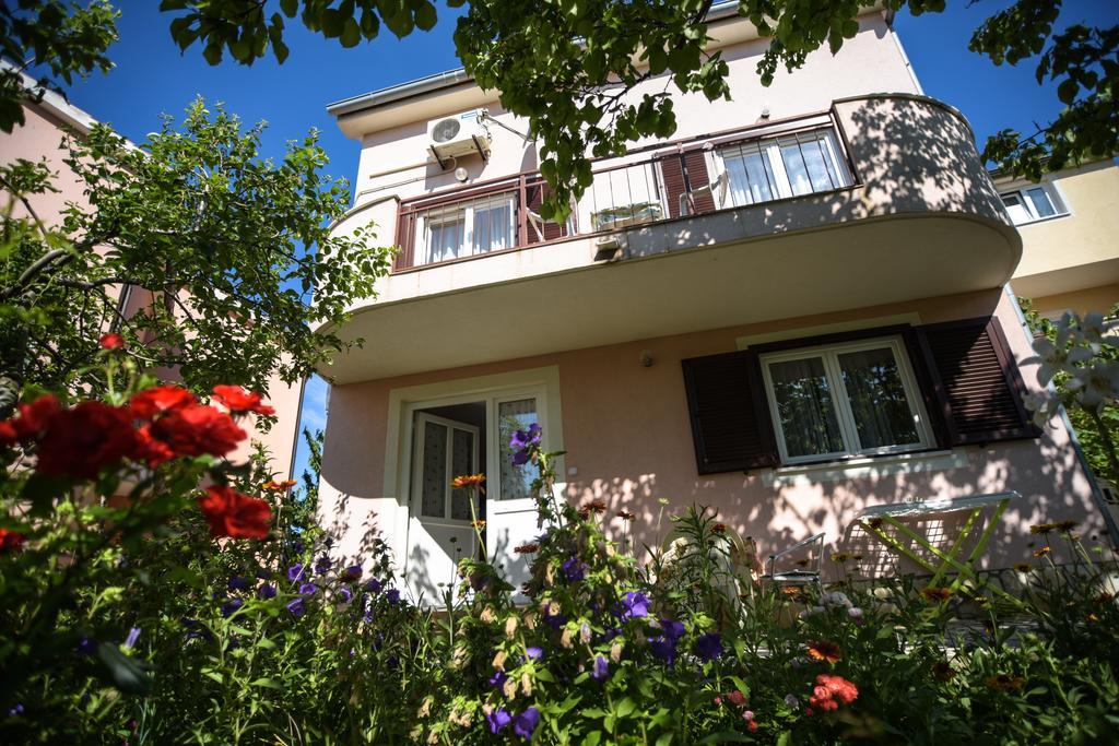 Apartments Vitkovic Cres Εξωτερικό φωτογραφία