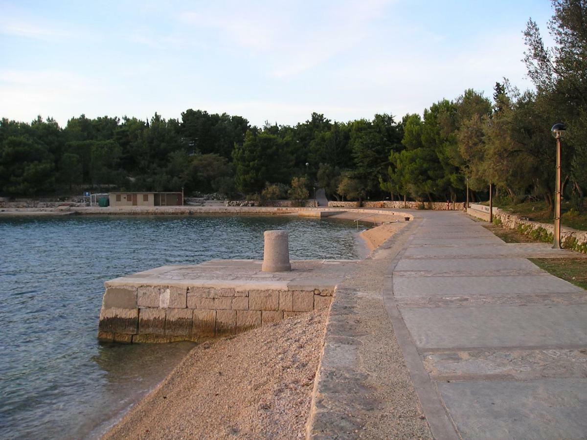 Apartments Vitkovic Cres Εξωτερικό φωτογραφία